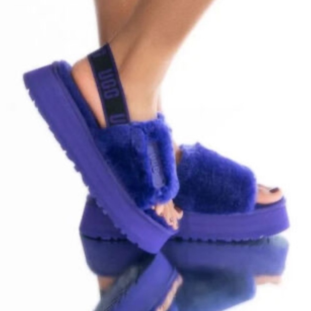 UGG Disco slide in Violet night size 7 Platform Fuzzy Slippers